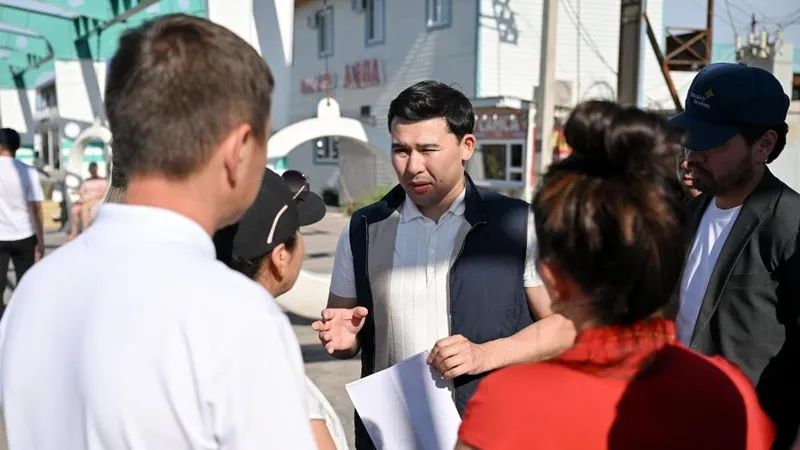 Министр туризма и спорта Ербол Мырзабосынов, фото - Новости Zakon.kz от 13.07.2025 10:49