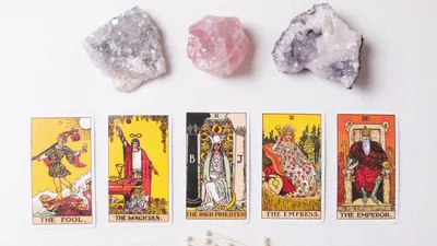 Гадание, фото - Новости Zakon.kz от 13.07.2025 08:31