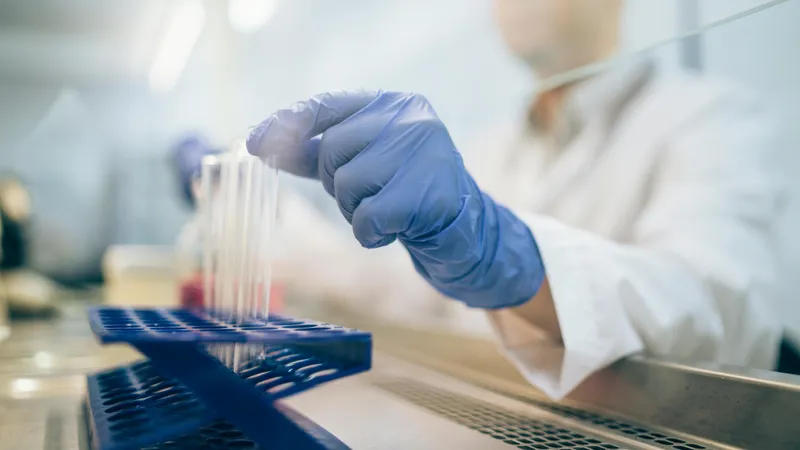 Ученые обеспокоены тем, что энергетики могут развивать рак крови