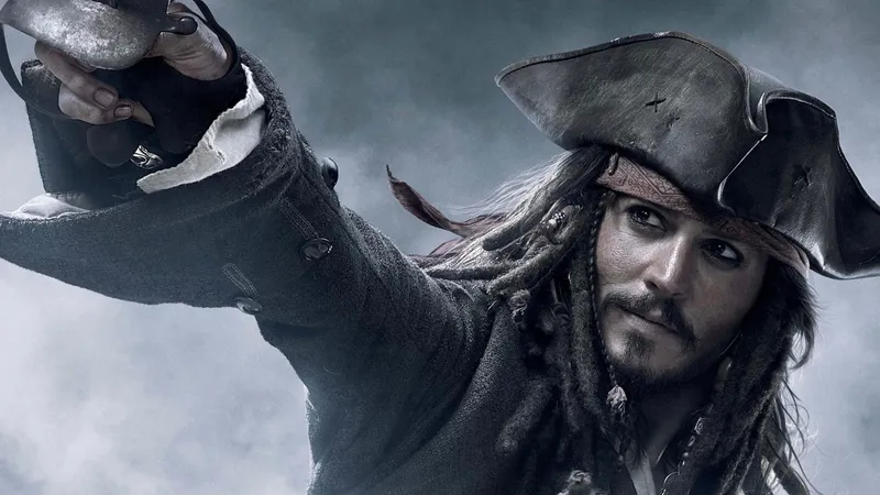 Джонни Деппа, Киру Найтли и Орландо Блума могут вернуть в новый фильм "Пираты Карибского моря"