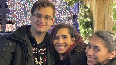 Семья, знаменитости, близнецы, фото - Новости Zakon.kz от 19.07.2025 04:59