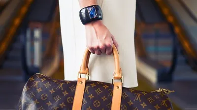 У Louis Vuitton ожидают падение продаж, фото - Новости Zakon.kz от 22.07.2025 04:04