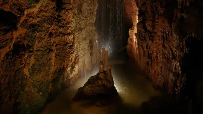 Скалы, вода, исследование, фото - Новости Zakon.kz от 21.07.2025 07:21