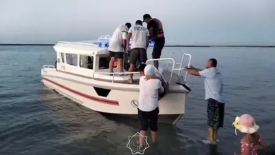 помощь спасателей, фото - Новости Zakon.kz от 22.07.2025 00:10