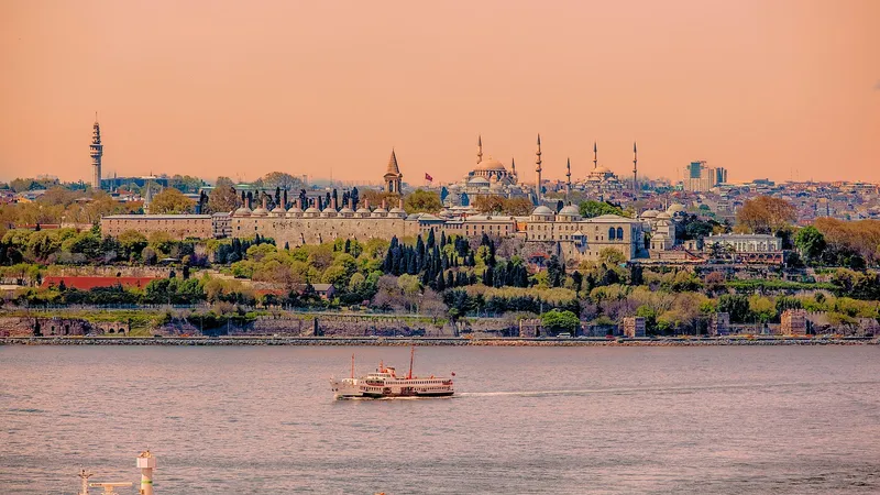 Третий раунд российско-украинских переговоров пройдет в Стамбуле