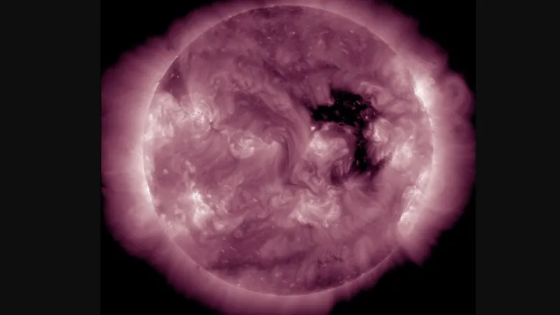 Магнитная буря обрушится на Землю