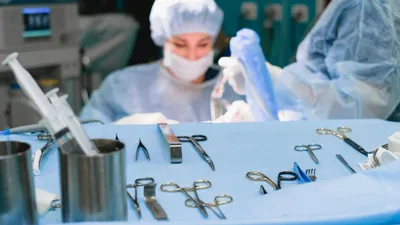 Больница, медицинское учреждение, медучреждение, врачи, доктора, операция, операционная, медицинские инструменты, сурет - Zakon.kz жаңалық 30.07.2025 16:58