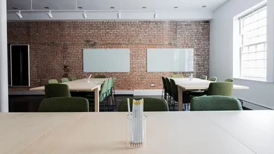 школьники Алматинской области вынуждены учиться в магазине, фото - Новости Zakon.kz от 23.07.2025 23:14