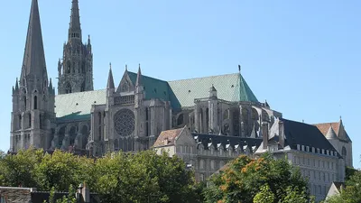 пожар в католической церкви Нотр-Дам-де-Шам, фото - Новости Zakon.kz от 26.07.2025 21:18