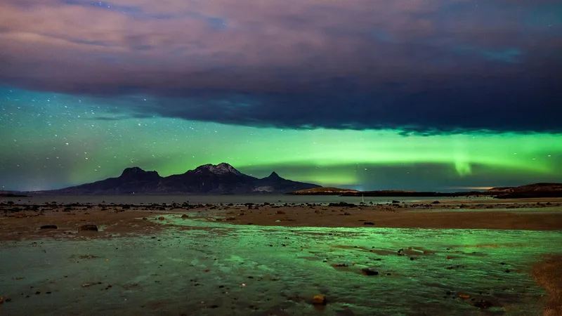 Ученые зафиксировали рост радиоактивности на Новой Земле