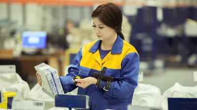 Казпочта, почта, почтовая связь, почтовая сеть, почтовые отправления, письмо, письма, почтальон, почтальоны, почтовая служба, работники почты, сотрудники почты, почтовое отделение, доставка почты, фото - Новости Zakon.kz от 13.03.2026 15:05