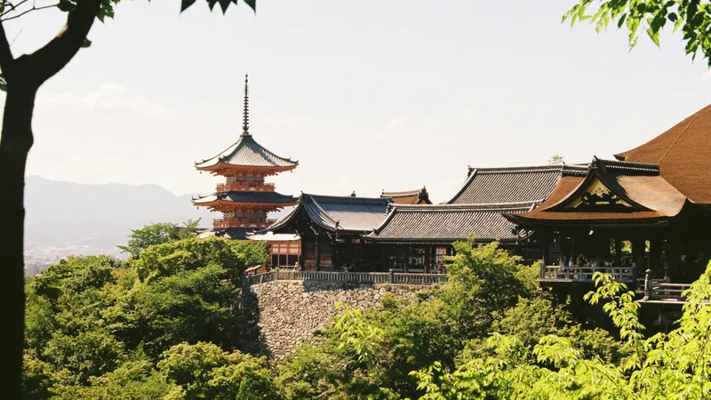 В Китае лишили сана настоятеля самого известного буддийского монастыря