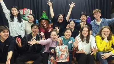 Семей, подростки, счастье, найти себя, искусство, познание, творчество, трудные ситуации, театральная мастерская "Четвертая стена", студия, Дворец творчества детей и молодежи, Инна Семененко , фото - Новости Zakon.kz от 30.07.2025 10:29