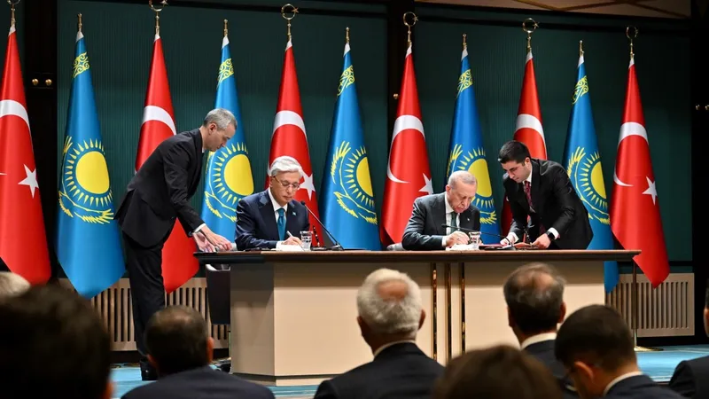 Токаев и Эрдоган подписали ряд документов