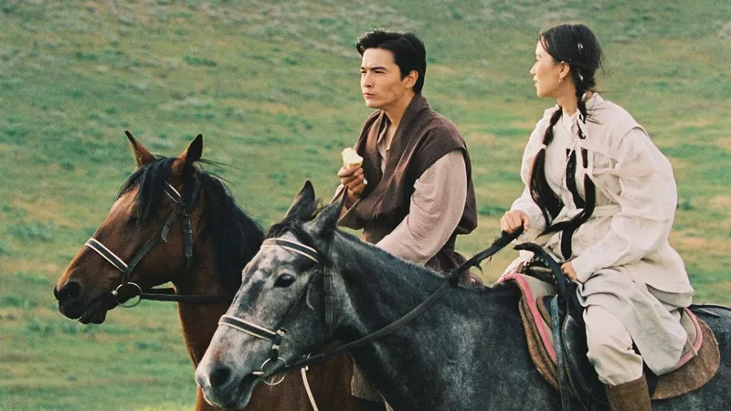 "Будьте счастливы": Димаш Кудайберген поддержал сестру в трогательном посте о любви