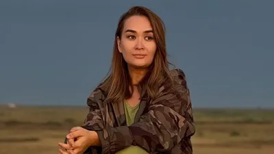 Жена Али Окапова отдыхает в Атырауской области, фото - Новости Zakon.kz от 30.07.2025 08:25