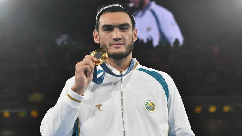 Узбекского чемпиона Олимпиады-2024 по боксу поймали на допинге