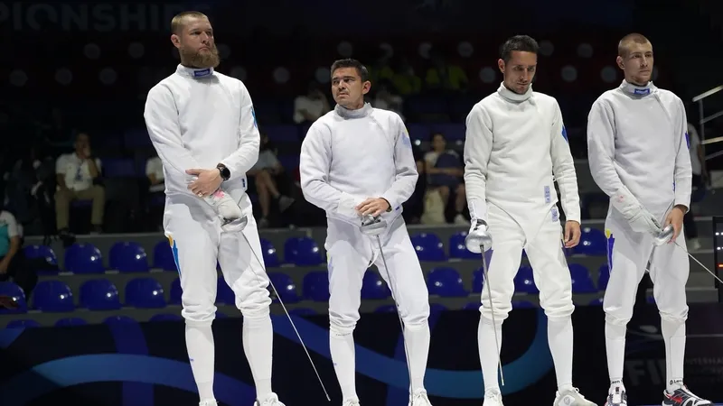 Казахстан в драматичном полуфинале проиграл Японии на ЧМ-2025 по фехтованию