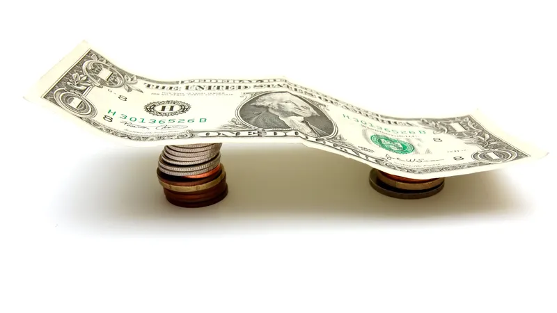 Может ли произойти новый скачок доллара – прогноз по курсу на август