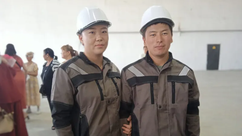 Кадры нового формата: как программист и воспитательница нашли себя на заводе в Талдыкоргане