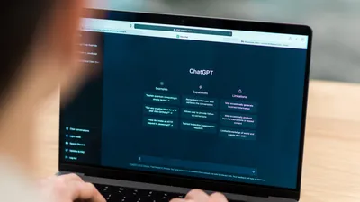 конкурент чату GPT, фото - Новости Zakon.kz от 04.08.2025 19:23