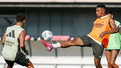 Футбол Тренировка Реала, фото - Новости Zakon.kz от 05.08.2025 13:52