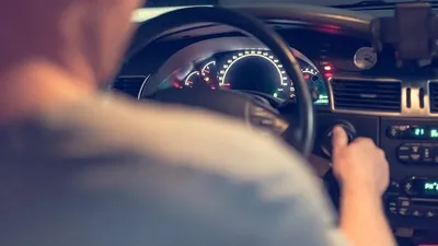 водителей обучали без машин в автошколах Мангистауской области, фото - Новости Zakon.kz от 06.08.2025 20:32