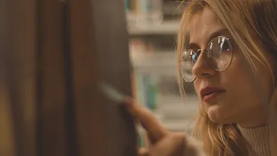 Российская академия наук официально внесла в русский язык новые слова, фото - Новости Zakon.kz от 09.08.2025 05:05