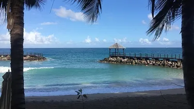 Гренада отказалась от присяги на верность британской короне, фото - Новости Zakon.kz от 09.08.2025 00:40