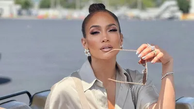 Дженнифер Лопес, фото - Новости Zakon.kz от 08.08.2025 12:06