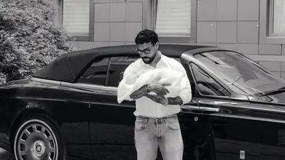 Тимати с дочкой, многодетный отец, фото - Новости Zakon.kz от 11.08.2025 17:23