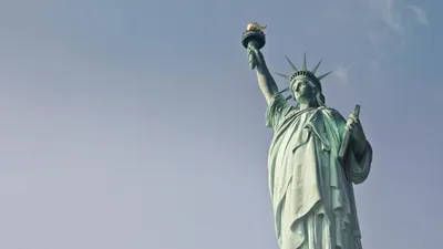 статуя свободы в США, фото - Новости Zakon.kz от 12.08.2025 15:24