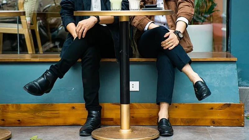 Познакомившиеся в интернете пары менее счастливы в браке, выяснили в Австралии