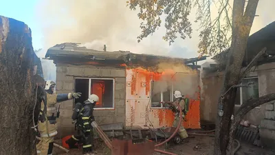 пожарные направлены по повышенному рангу на место вызова, фото - Новости Zakon.kz от 13.08.2025 18:57