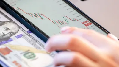 цена валют на торгах, фото - Новости Zakon.kz от 13.08.2025 15:42