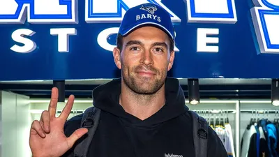 Хоккеист "Барыса" из США, фото - Новости Zakon.kz от 14.08.2025 07:23