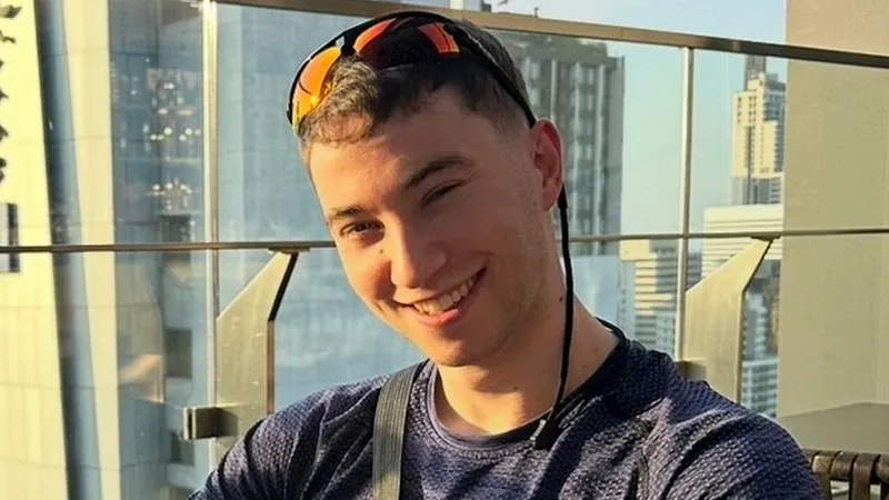 Продавец кроссовок из Ливерпуля захотел руководить Nike и получил приглашение на стажировку