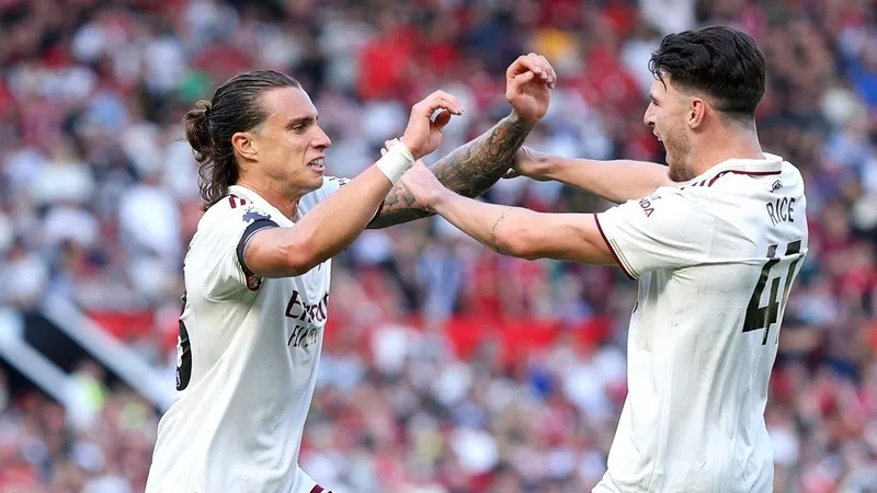 "Арсенал" обыграл "МЮ" на старте нового сезона в английском чемпионате