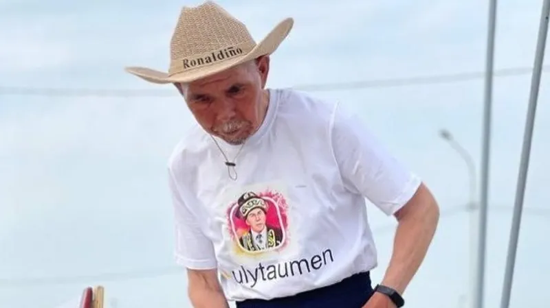 Пешком по Европе: пенсионер из Улытау отправился в новое путешествие