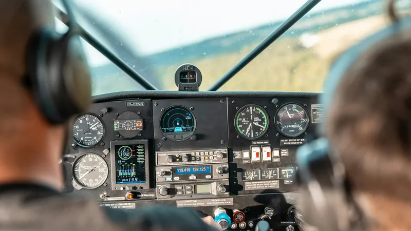 После авиакатастроф в Казахстане приостановили полеты легкой авиации