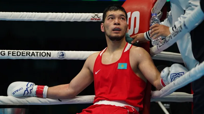 Стало известно, кто представит Казахстан на ЧМ по боксу в Британии