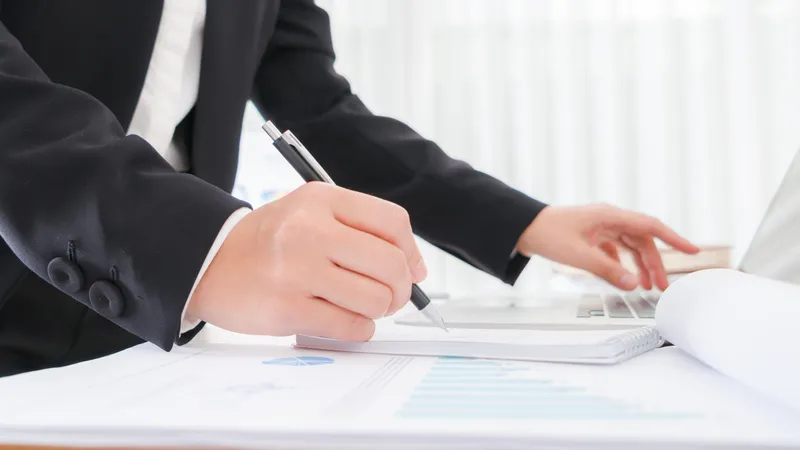 Какие отчеты должны предоставлять МФО и ломбарды в Нацбанк: утверждены правила