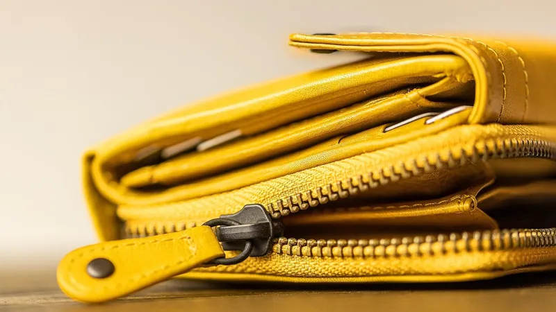 Мошенники "повесили" 4 млн тенге на актюбинку