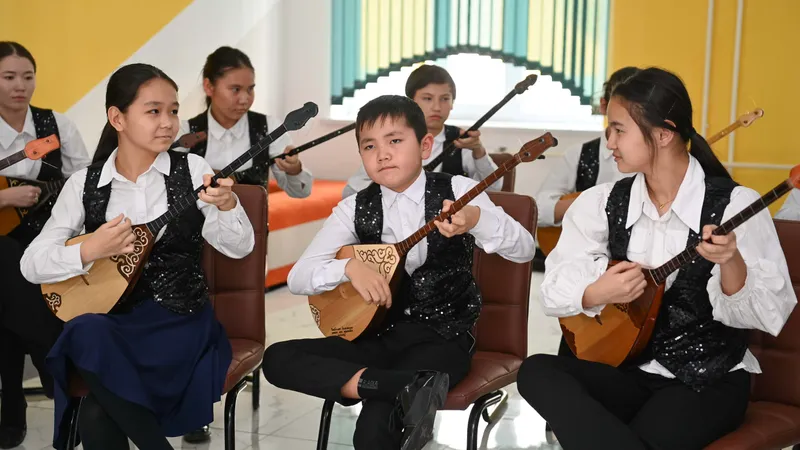 Школьники, ученики, школа, школы, школьные занятия, уроки , фото - Новости Zakon.kz от 30.06.2026 13:54