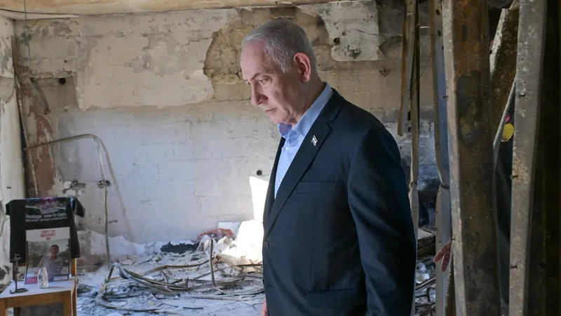 Нетаньяху прибыл в сектор Газа