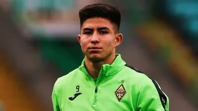 казахстанский футболист, нападающий клуба "Кайрат" и сборной Казахстана Дастан Сатпаев, фото - Новости Zakon.kz от 21.08.2025 20:21