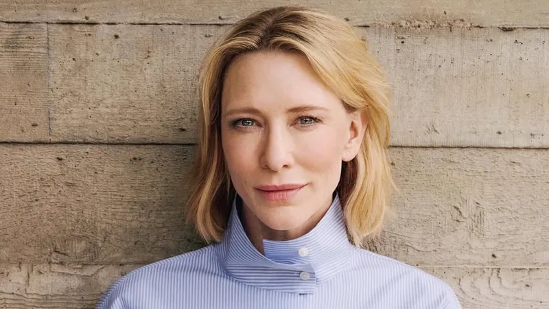 Кейт Бланшетт стала амбассадором Uniqlo