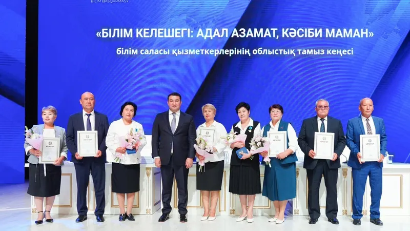 В Туркестане прошла традиционная августовская конференция: новый учебный год – новые задачи