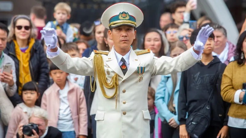 Творческий коллектив Вооруженных сил Казахстана вызвал фурор на Красной площади в Москве