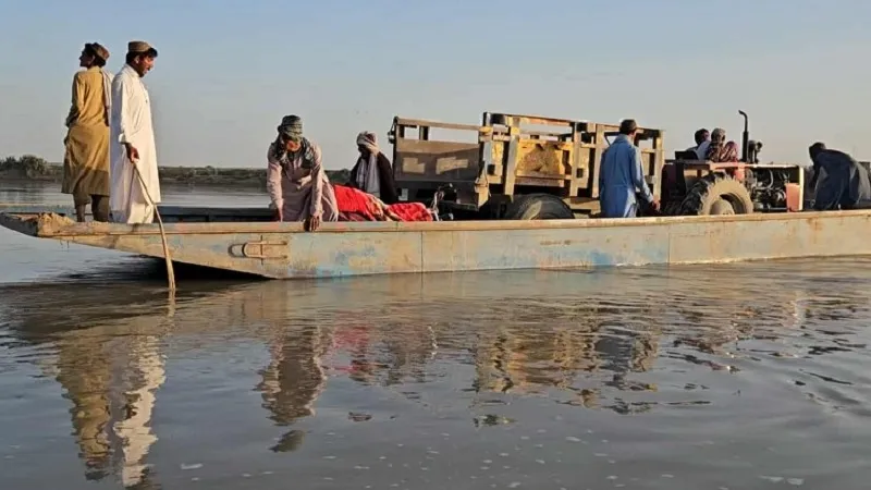 В Афганистане в ДТП с участием трактора и парома погибли люди